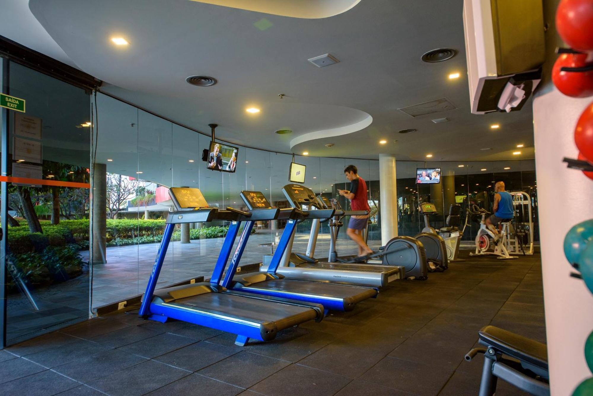 Royal Tulip Brasilia Alvorada Hotel Екстериор снимка A treadmill