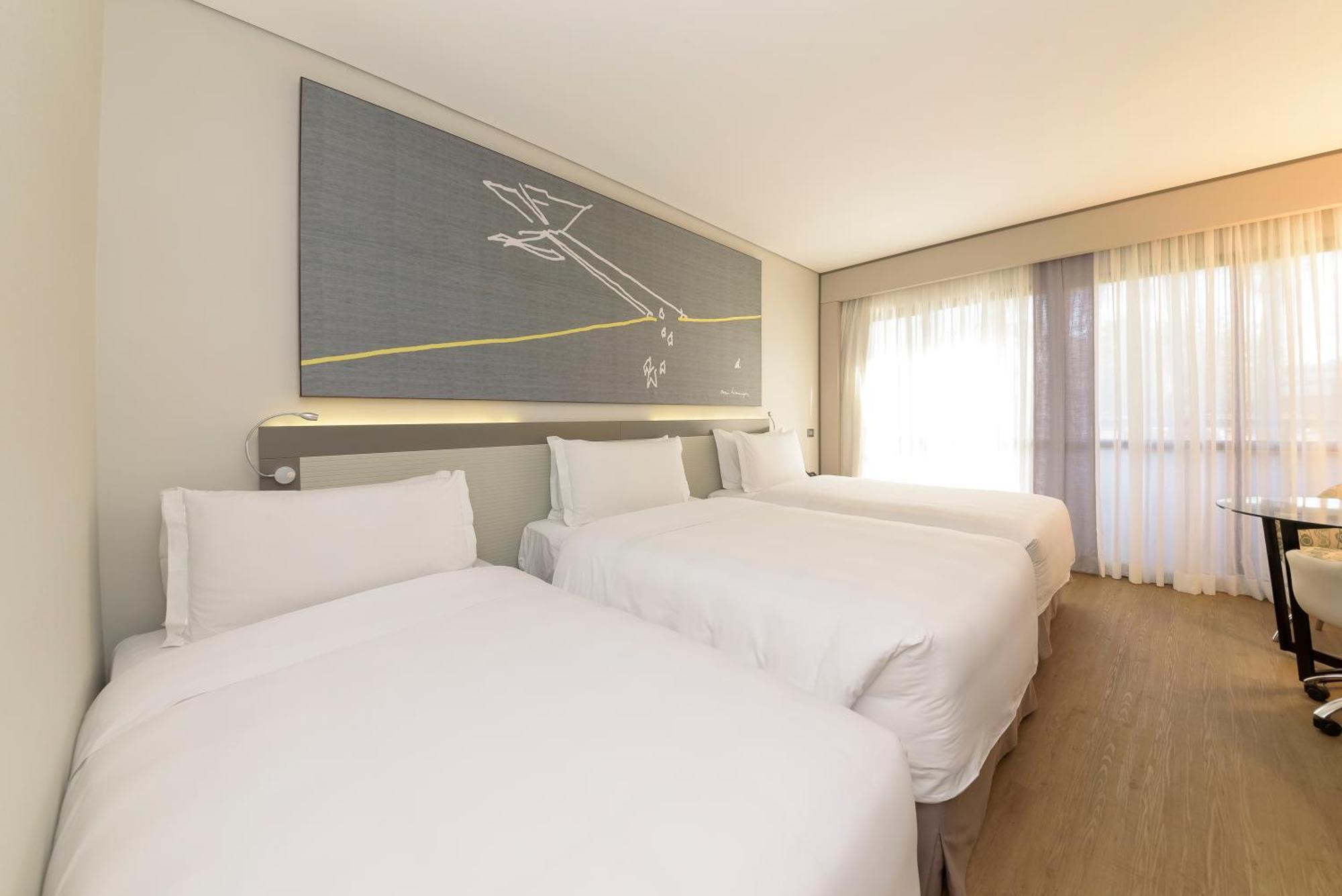 Royal Tulip Brasilia Alvorada Hotel Стая снимка A room at the hotel